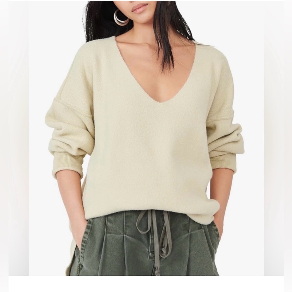 Free People "Weather" V-Neck Fuzzy Sweater NWT
